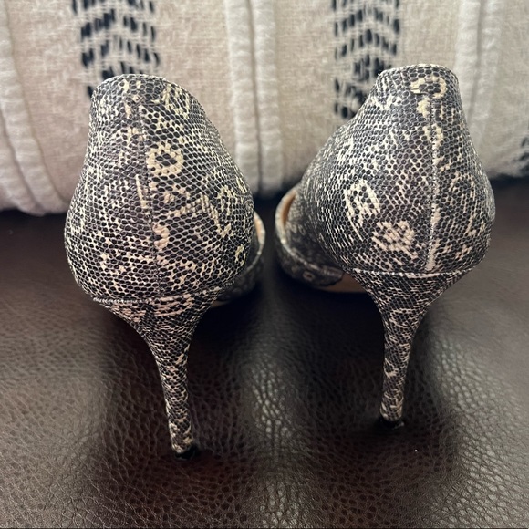 Enzo Angiolini faux snakeskin Pumps! LIKE NEW! - Picture 7 of 10